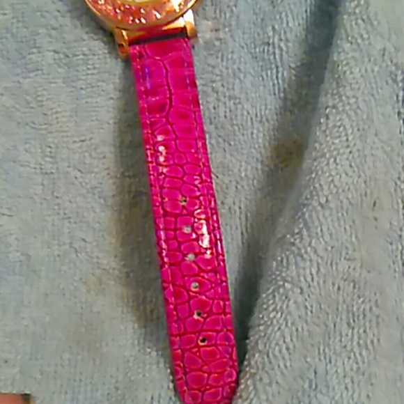 Hello Kitty Watch - Picture 4 of 5